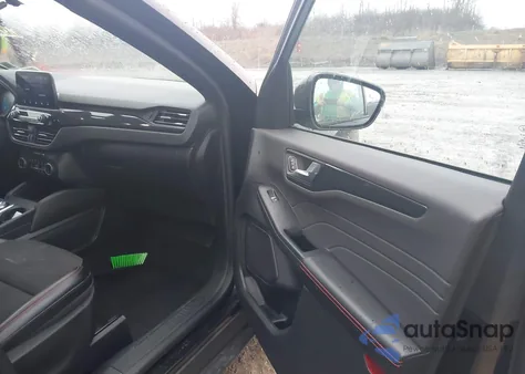 2024 Ford Escape St-Line z USA, uszkodzony, nr VIN 1FMCU9MN1RUA62293